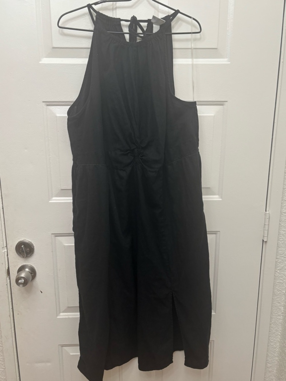 Ava & Viv Black Sleeveless Tie-Back Dress